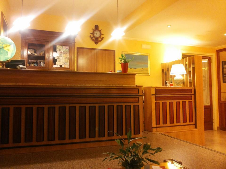 Hotel Villa Ada Pozzallo Εξωτερικό φωτογραφία